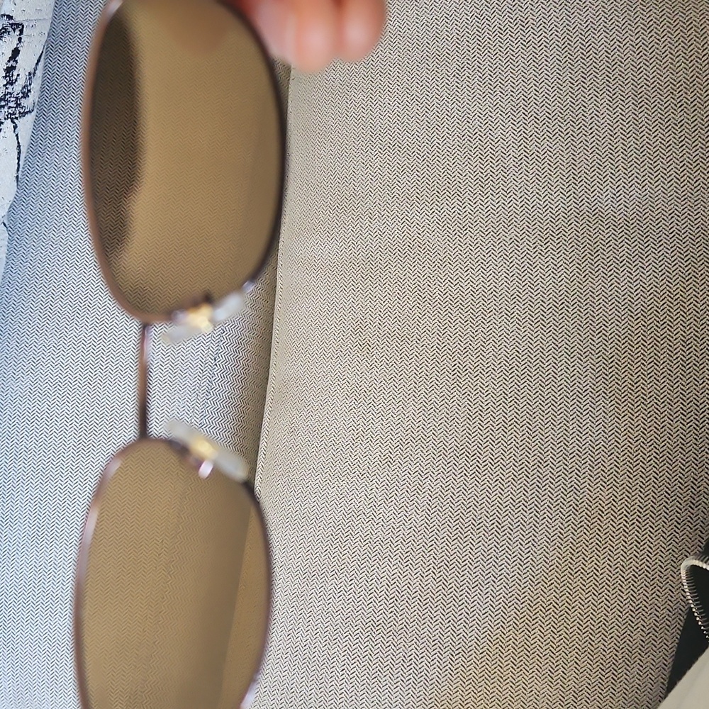 Foster Grant polarized sunglasses - Picture 4 of 8
